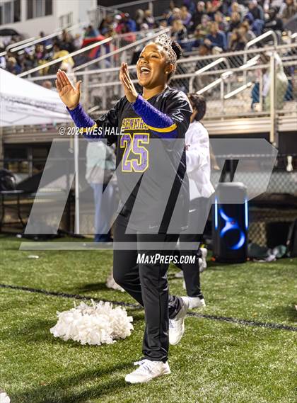 Thumbnail 1 in DeSoto Central (Senior Night) photogallery.