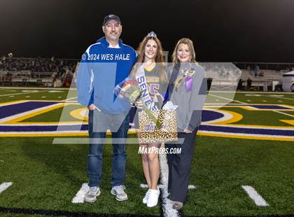 Thumbnail 3 in DeSoto Central (Senior Night) photogallery.