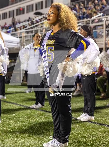 Thumbnail 2 in DeSoto Central (Senior Night) photogallery.