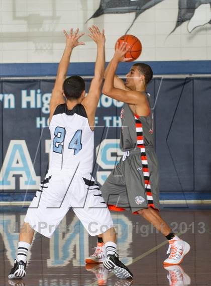 Thumbnail 2 in La Porte @ Sam Rayburn (McDonald's Texas Invitational) photogallery.