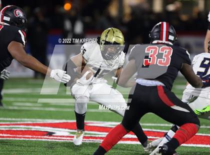 Thumbnail 2 in Aliquippa vs. Bishop McDevitt (PIAA 4A Final) photogallery.