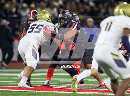 Thumbnail 2 in Aliquippa vs. Bishop McDevitt (PIAA 4A Final) photogallery.
