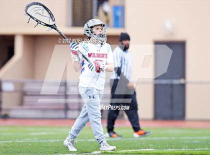 Thumbnail 2 in St. Ignatius vs. Archbishop Mitty photogallery.