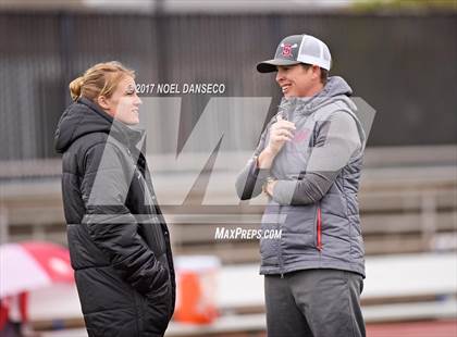 Thumbnail 2 in St. Ignatius vs. Archbishop Mitty photogallery.