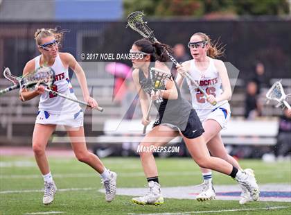 Thumbnail 1 in St. Ignatius vs. Archbishop Mitty photogallery.