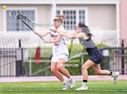 Thumbnail 3 in St. Ignatius vs. Archbishop Mitty photogallery.