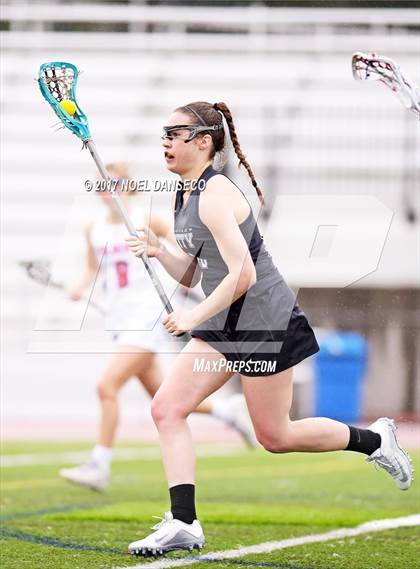 Thumbnail 3 in St. Ignatius vs. Archbishop Mitty photogallery.