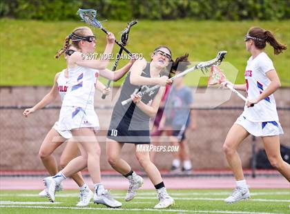 Thumbnail 2 in St. Ignatius vs. Archbishop Mitty photogallery.