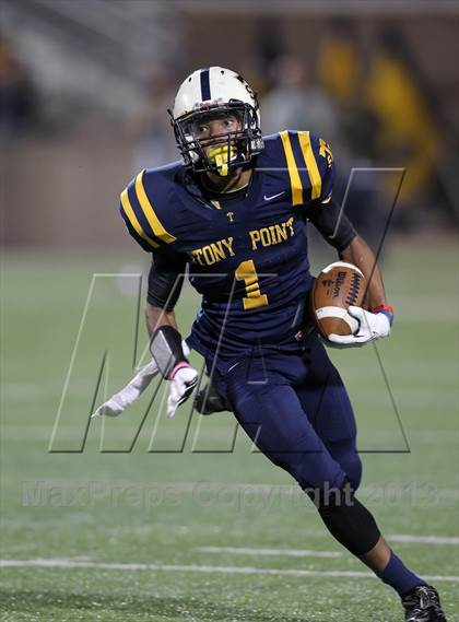 Thumbnail 1 in Round Rock @ Stony Point photogallery.