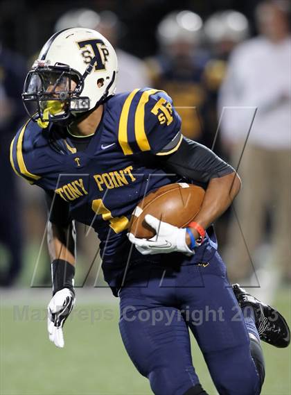Thumbnail 3 in Round Rock @ Stony Point photogallery.
