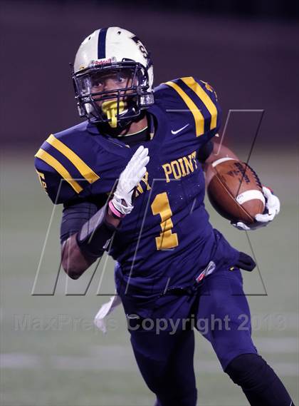 Thumbnail 1 in Round Rock @ Stony Point photogallery.