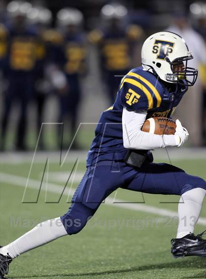 Thumbnail 3 in Round Rock @ Stony Point photogallery.