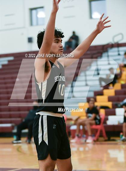 Thumbnail 1 in Spanaway Lake @ Mount Tahoma photogallery.