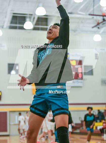 Thumbnail 1 in Spanaway Lake @ Mount Tahoma photogallery.