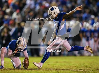 Thumbnail 2 in Peninsula @ Western (CIF-SS Div. 11 Championship) photogallery.