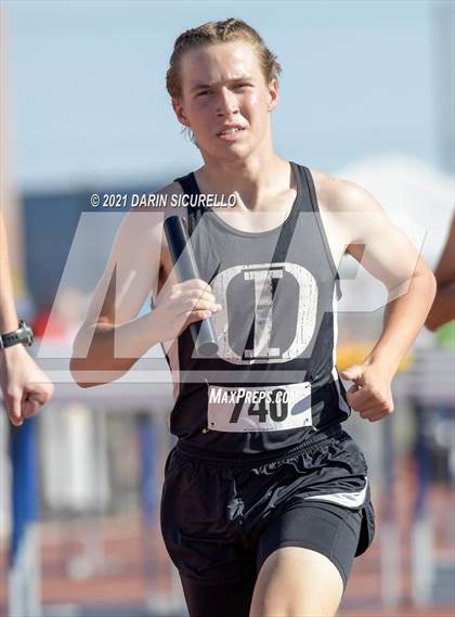Thumbnail 1 in AIA Track & Field Championships (Boys Relay 4x800 DIV 3) photogallery.