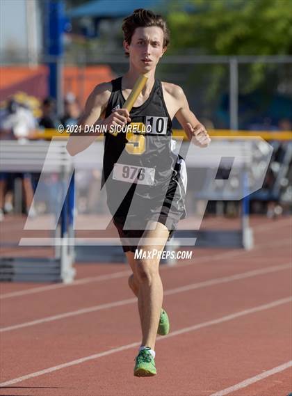 Thumbnail 1 in AIA Track & Field Championships (Boys Relay 4x800 DIV 3) photogallery.
