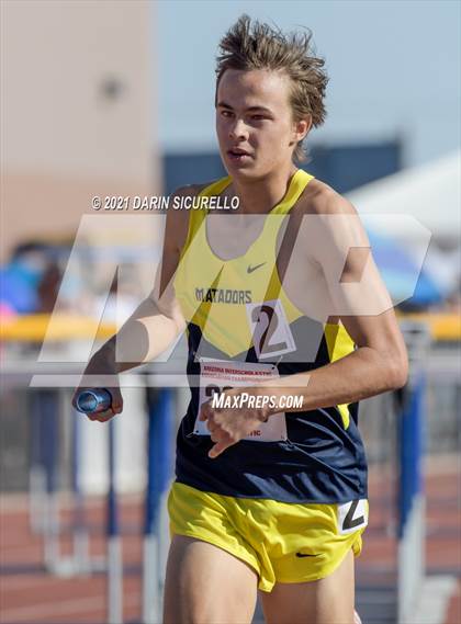 Thumbnail 2 in AIA Track & Field Championships (Boys Relay 4x800 DIV 3) photogallery.