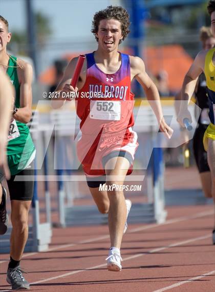 Thumbnail 3 in AIA Track & Field Championships (Boys Relay 4x800 DIV 3) photogallery.