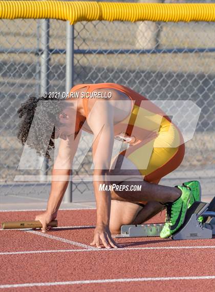 Thumbnail 2 in AIA Track & Field Championships (Boys Relay 4x800 DIV 3) photogallery.