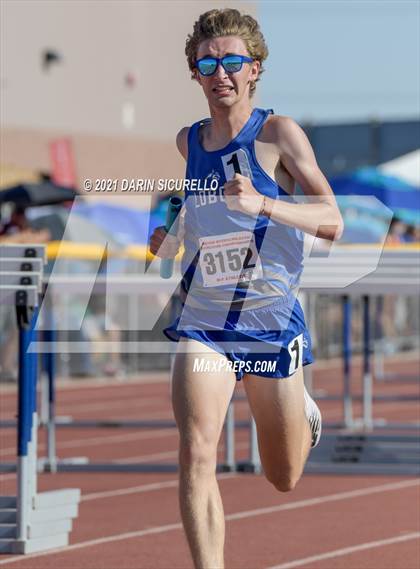 Thumbnail 3 in AIA Track & Field Championships (Boys Relay 4x800 DIV 3) photogallery.
