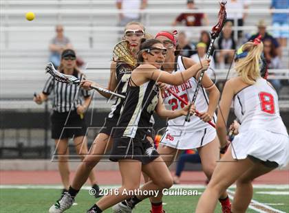 Thumbnail 3 in Oak Park vs. Mater Dei (US LAX/CIF Southern Section Final) photogallery.