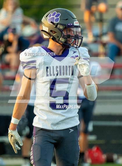 Thumbnail 2 in Ellsworth @ Waukesha South  photogallery.