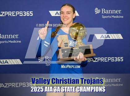 Thumbnail 3 in Northwest Christian vs Valley Christian (AIA 3A Final - Awards) photogallery.