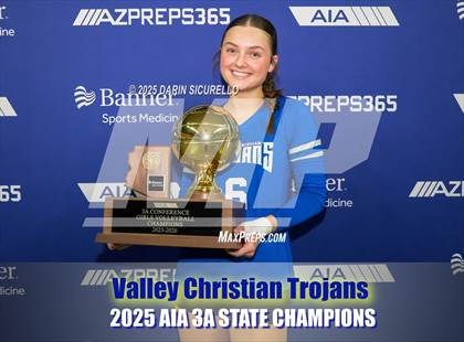 Thumbnail 2 in Northwest Christian vs Valley Christian (AIA 3A Final - Awards) photogallery.