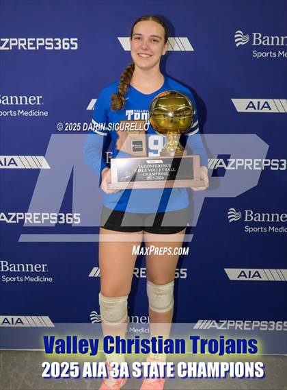 Thumbnail 3 in Northwest Christian vs Valley Christian (AIA 3A Final - Awards) photogallery.