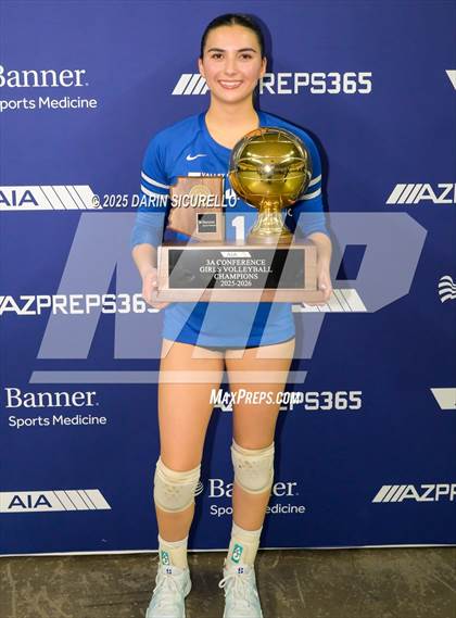 Thumbnail 1 in Northwest Christian vs Valley Christian (AIA 3A Final - Awards) photogallery.