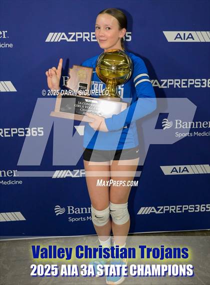 Thumbnail 1 in Northwest Christian vs Valley Christian (AIA 3A Final - Awards) photogallery.