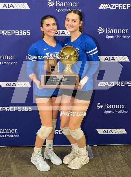 Thumbnail 2 in Northwest Christian vs Valley Christian (AIA 3A Final - Awards) photogallery.