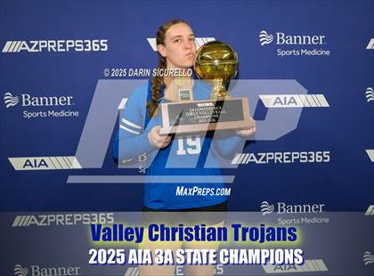 Thumbnail 1 in Northwest Christian vs Valley Christian (AIA 3A Final - Awards) photogallery.