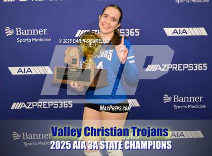 Thumbnail 1 in Northwest Christian vs Valley Christian (AIA 3A Final - Awards) photogallery.