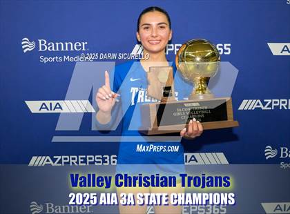 Thumbnail 2 in Northwest Christian vs Valley Christian (AIA 3A Final - Awards) photogallery.