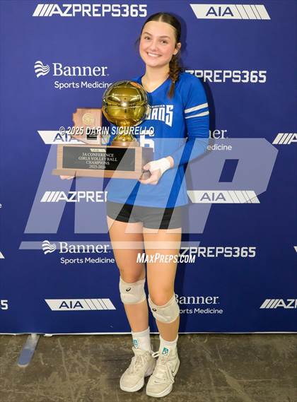 Thumbnail 2 in Northwest Christian vs Valley Christian (AIA 3A Final - Awards) photogallery.