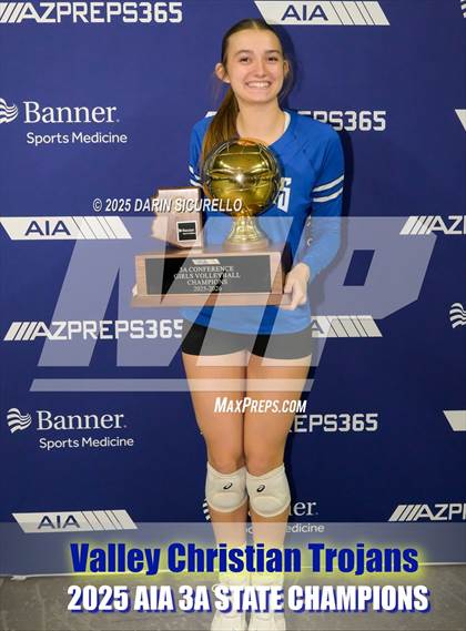 Thumbnail 1 in Northwest Christian vs Valley Christian (AIA 3A Final - Awards) photogallery.