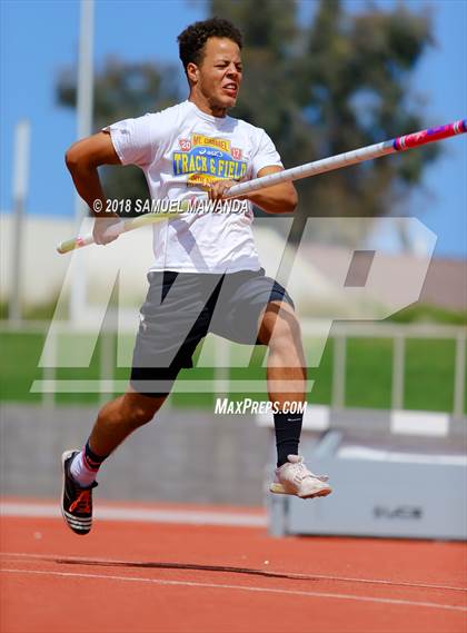 Thumbnail 3 in CIF-SS Ford Track and Field Master’s Meet  photogallery.