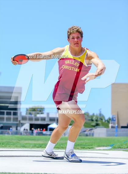Thumbnail 2 in CIF-SS Ford Track and Field Master’s Meet  photogallery.