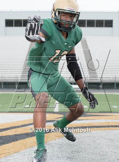 Thumbnail 1 in DeSoto (2016 Preseason Top 25 Early Contenders Photo Shoot)  photogallery.