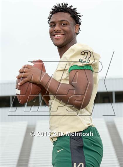 Thumbnail 3 in DeSoto (2016 Preseason Top 25 Early Contenders Photo Shoot)  photogallery.