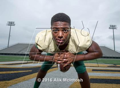 Thumbnail 3 in DeSoto (2016 Preseason Top 25 Early Contenders Photo Shoot)  photogallery.