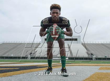 Thumbnail 1 in DeSoto (2016 Preseason Top 25 Early Contenders Photo Shoot)  photogallery.