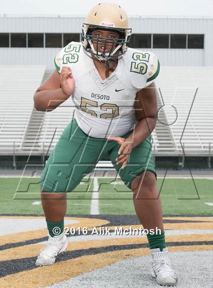 Thumbnail 1 in DeSoto (2016 Preseason Top 25 Early Contenders Photo Shoot)  photogallery.