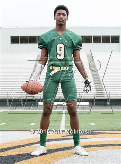 Thumbnail 3 in DeSoto (2016 Preseason Top 25 Early Contenders Photo Shoot)  photogallery.