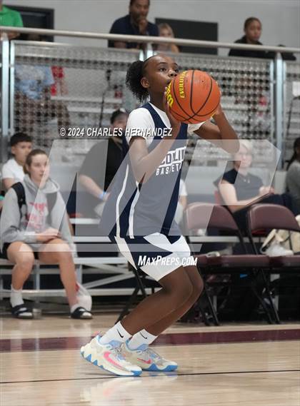 Thumbnail 1 in Medina Valley vs Klein Collins (Texas Association of Basketball Coaches Showcase) photogallery.