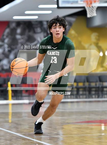 Thumbnail 1 in Garces Memorial vs. St. Patrick-St. Vincent (Fr. Barry Christmas Classic) photogallery.