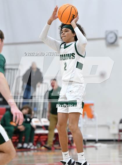 Thumbnail 1 in Garces Memorial vs. St. Patrick-St. Vincent (Fr. Barry Christmas Classic) photogallery.