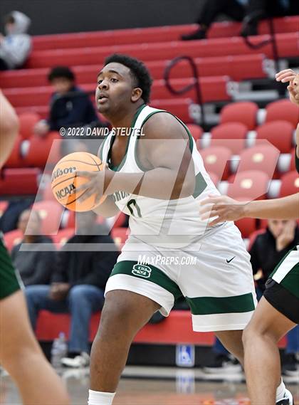 Thumbnail 2 in Garces Memorial vs. St. Patrick-St. Vincent (Fr. Barry Christmas Classic) photogallery.